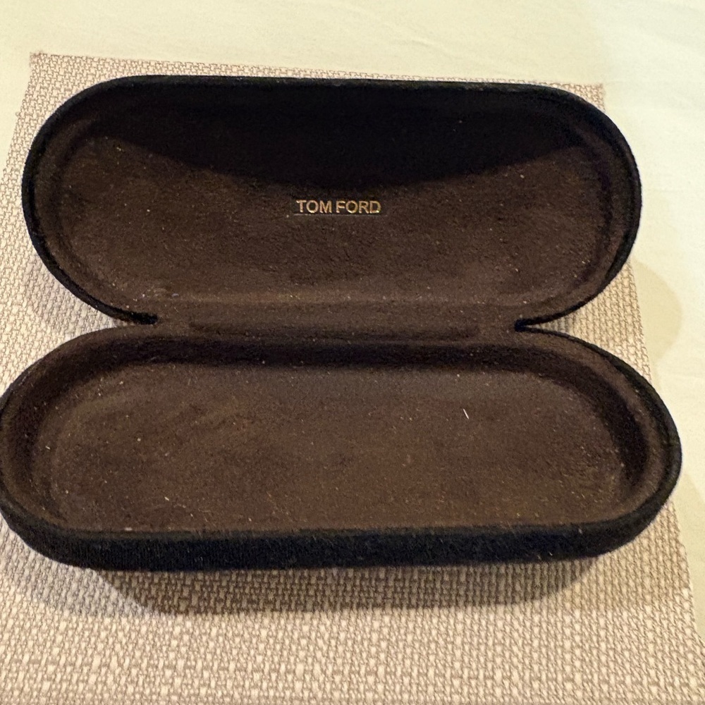 Tom Ford Tortoise Shell Glasses - Picture 5 of 5